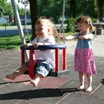 Kleinkinderschaukel mit Edelstahlketten